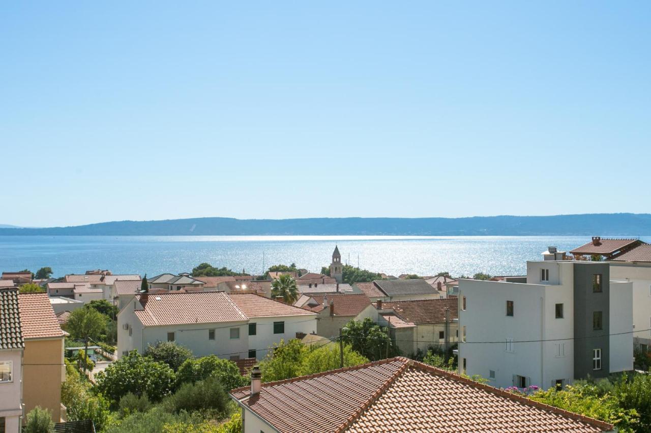 Apartments With A Parking Space Kastel Gomilica, Kastela - 21630 Buitenkant foto